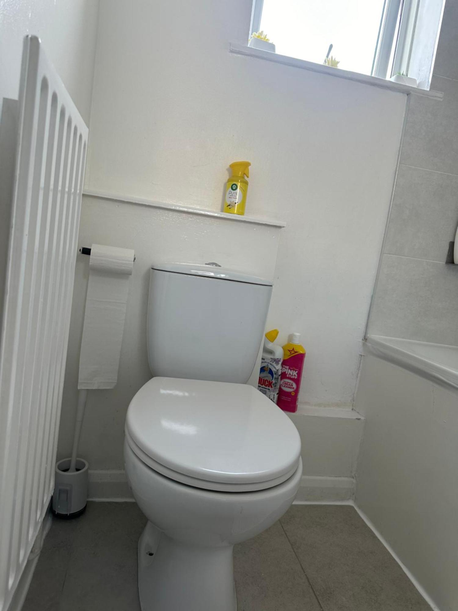 Experience London With Easy Villa บรอมลีย์ ภายนอก รูปภาพ